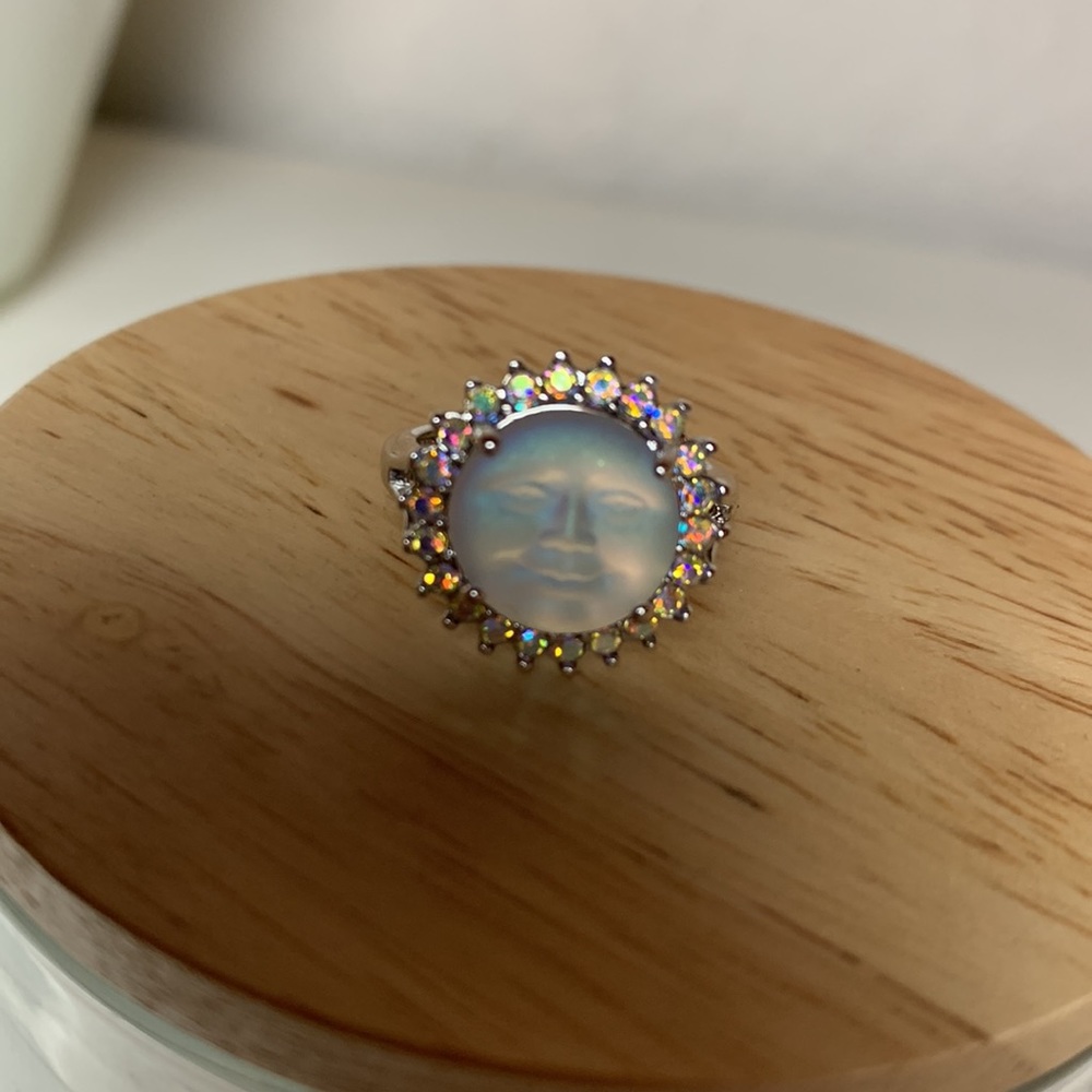 Kirks Folly Seaview Moon Ring Size 7